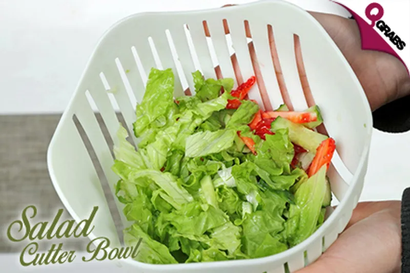 For QR29 Cut-up Fruits & Veggies without Hassle with a Salad Cutter Bowl! (QR60 Value)